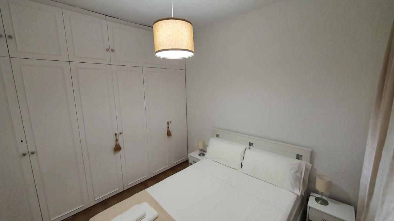 Opening Doors Sagrada Familia Apartment Barcelona Bagian luar foto