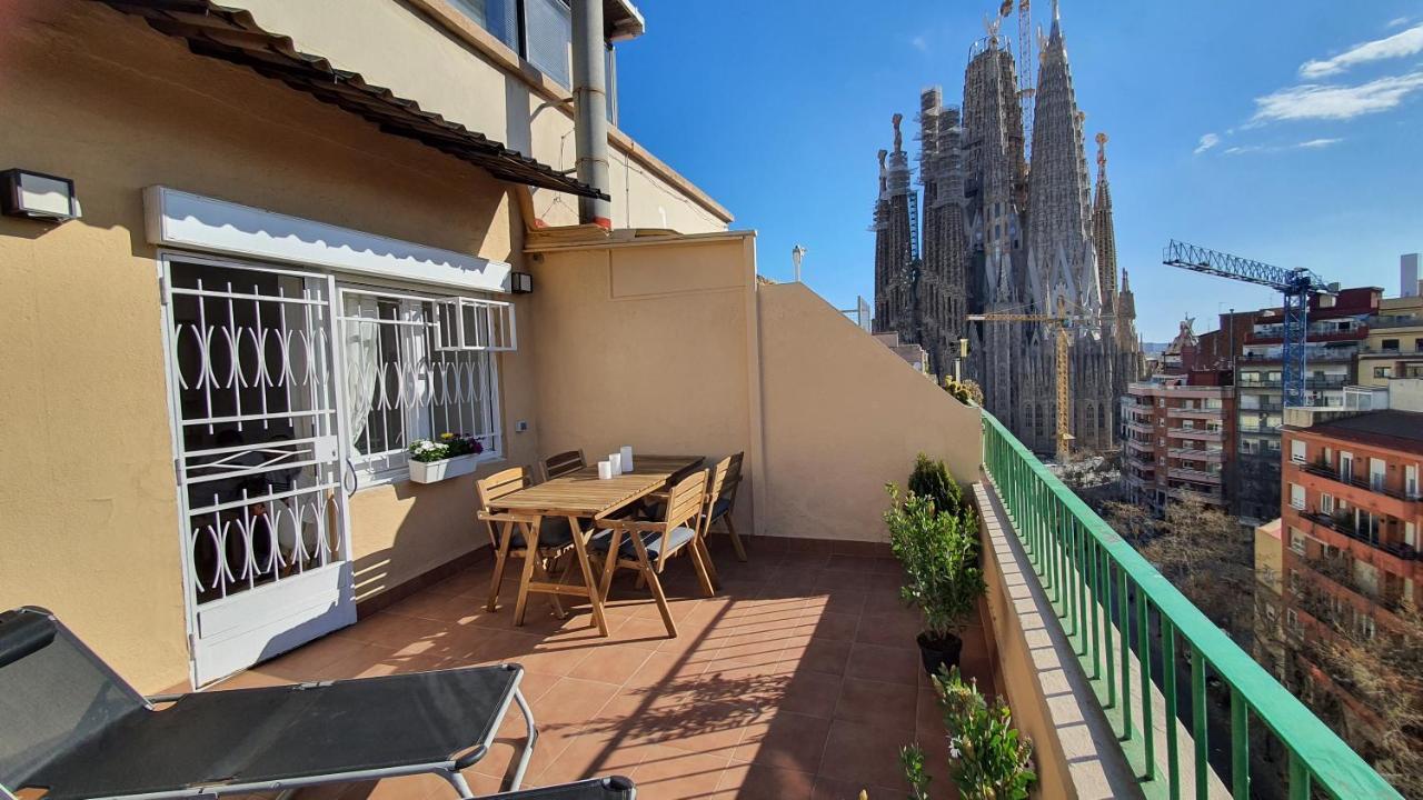 Opening Doors Sagrada Familia Apartment Barcelona Bagian luar foto
